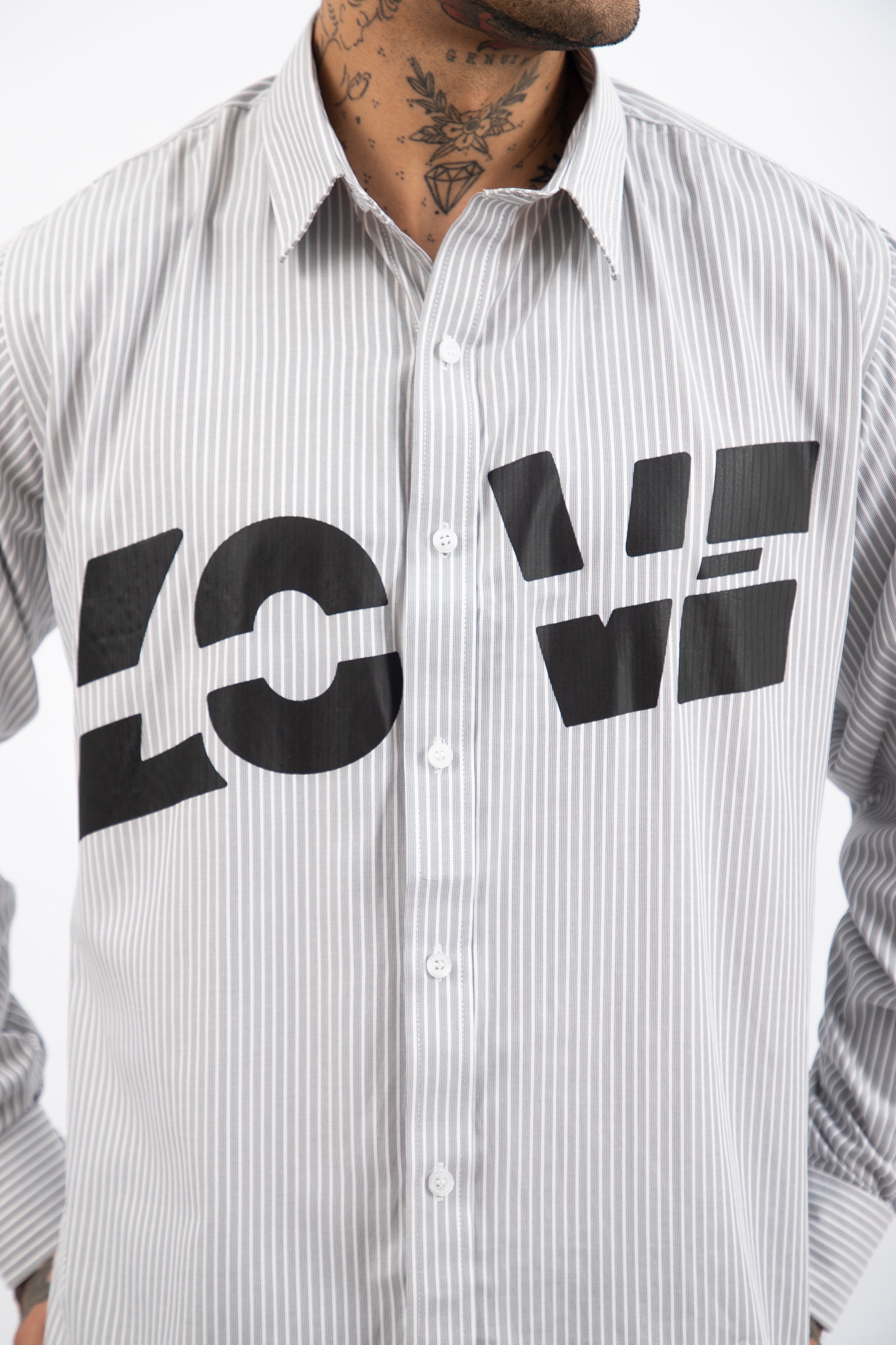 Camisa LOVE
